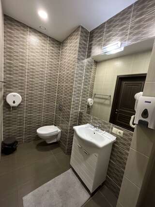 Гостиница Бельведер Томск Номер стандарт семейный-10