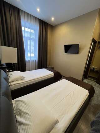 Гостиница Бельведер Томск Номер эконом с 2 односпальными кроватями-4