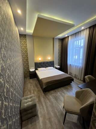 Гостиница Бельведер Томск Номер стандарт с 1 двуспальной кроватью-8